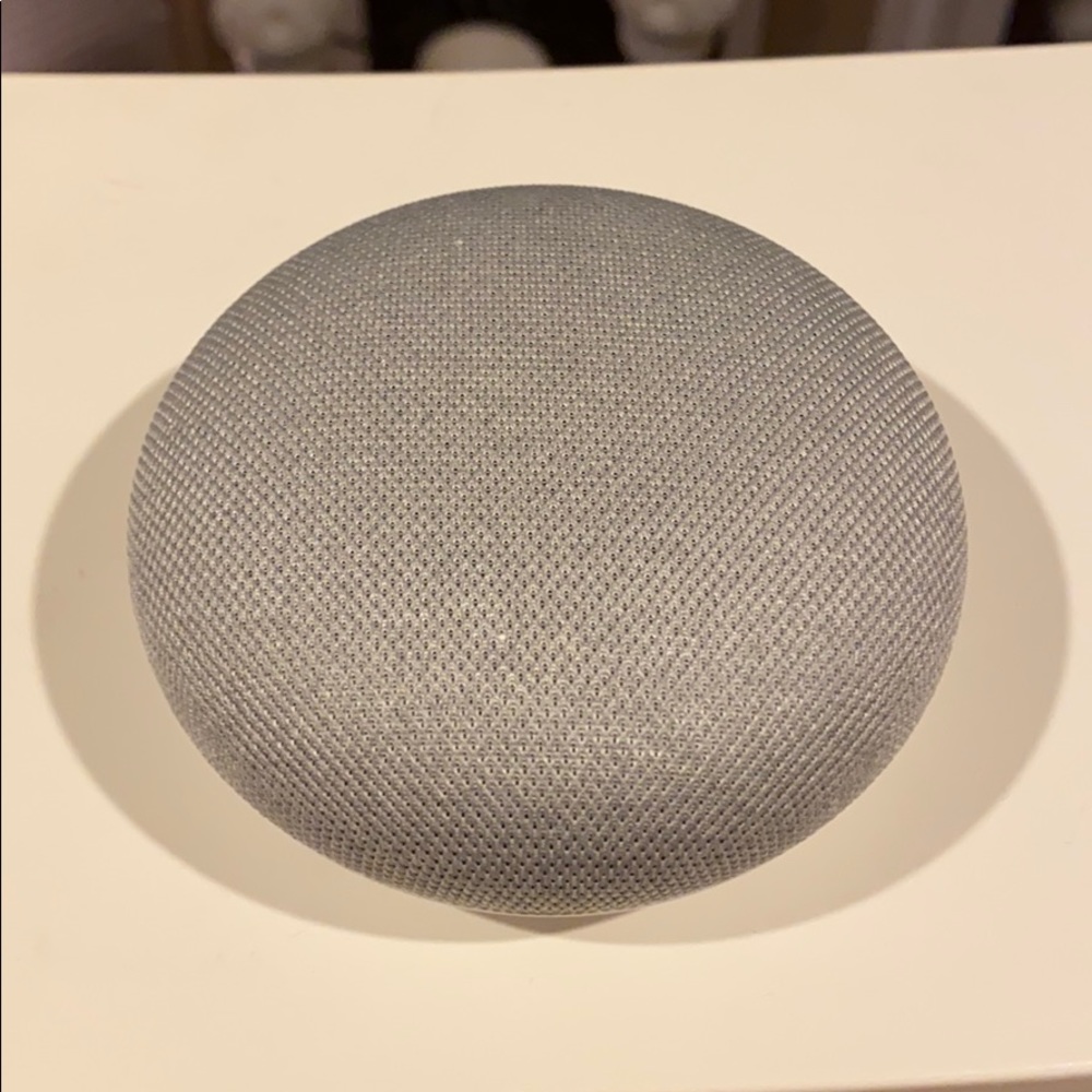 Google Home Mini